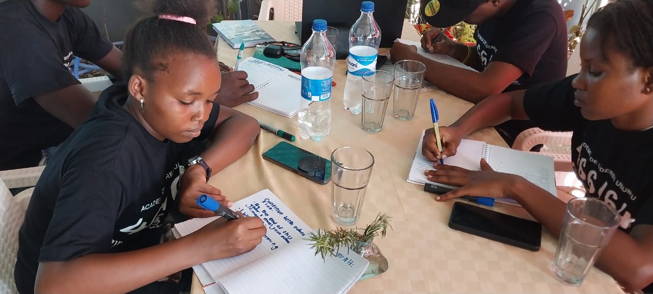 Mentoria para a Esperança e a Transformação em Lamu